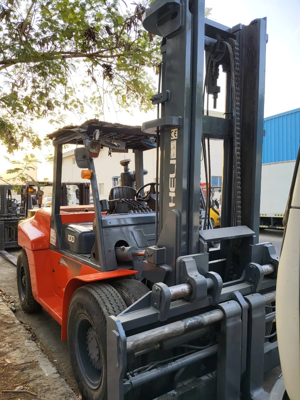 10 Ton Forklift (without Operator) - 5