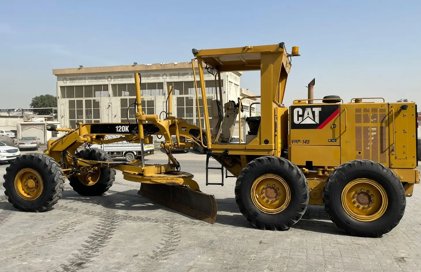 Caterpillar Motor Grader 2011 - 3