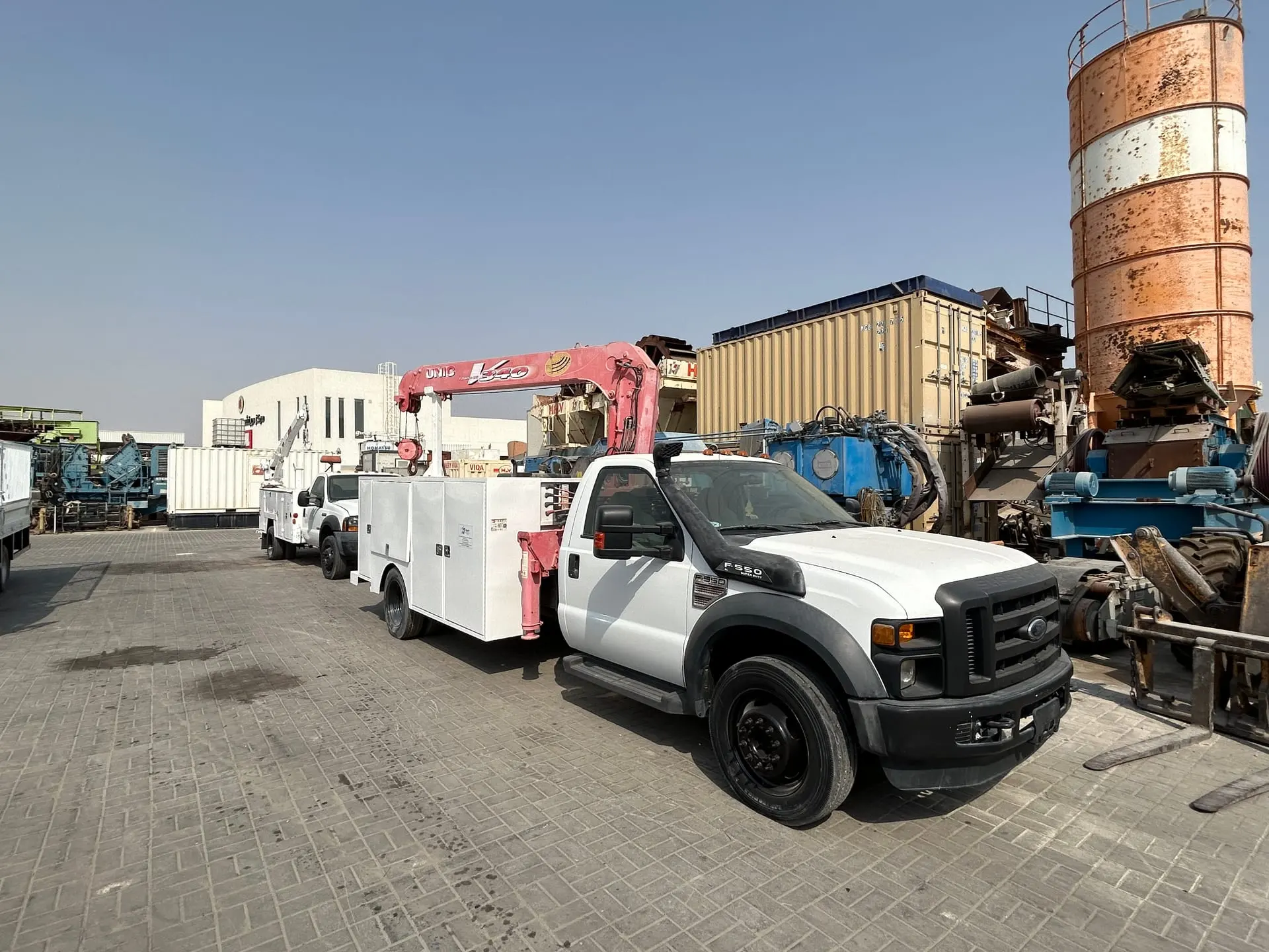 Ford F-550XL Service Truck - 6