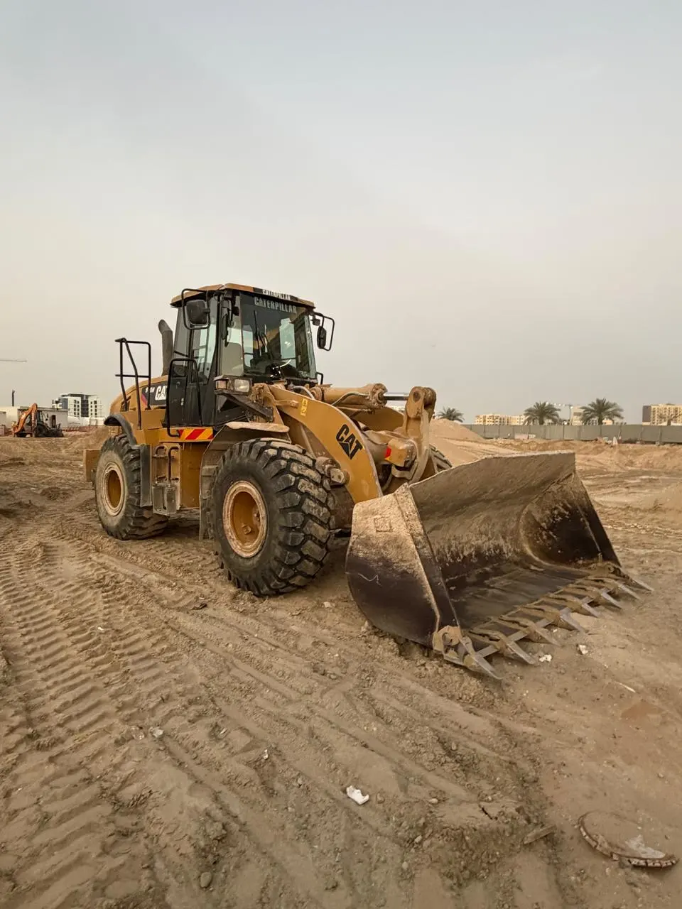 Caterpillar 950H Wheel Loader for Rent in Dubai | 2015 | Ready for Site Work