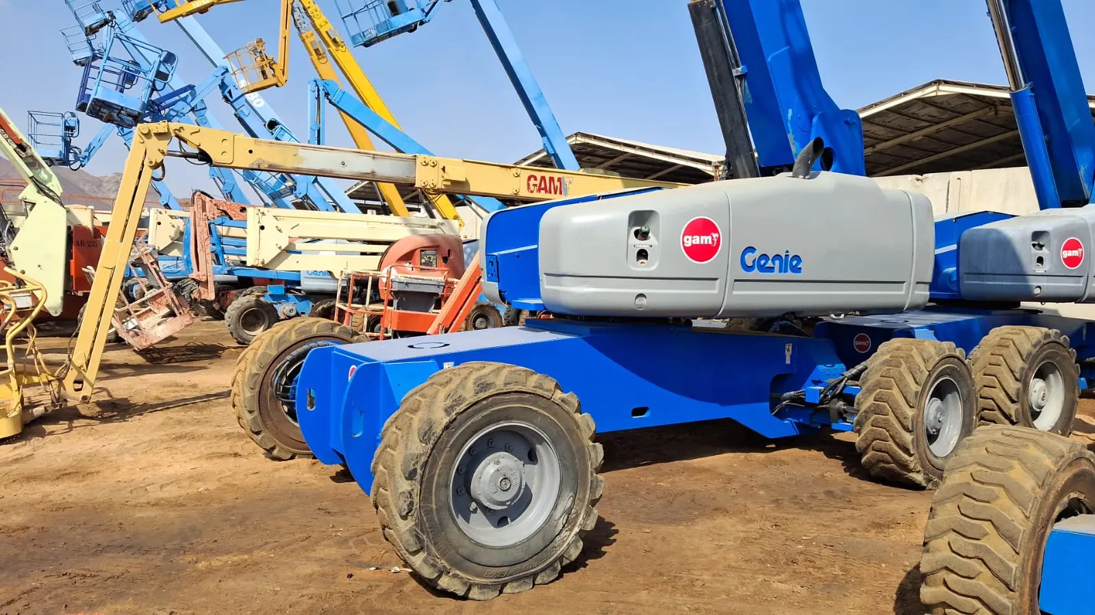 MANLIFT TELESCOPIC 40M - 2