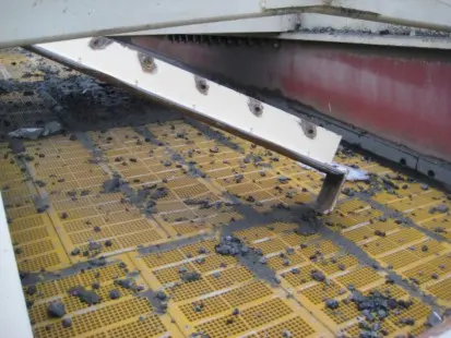 Vibrating screen 2 deck horizontal - 4
