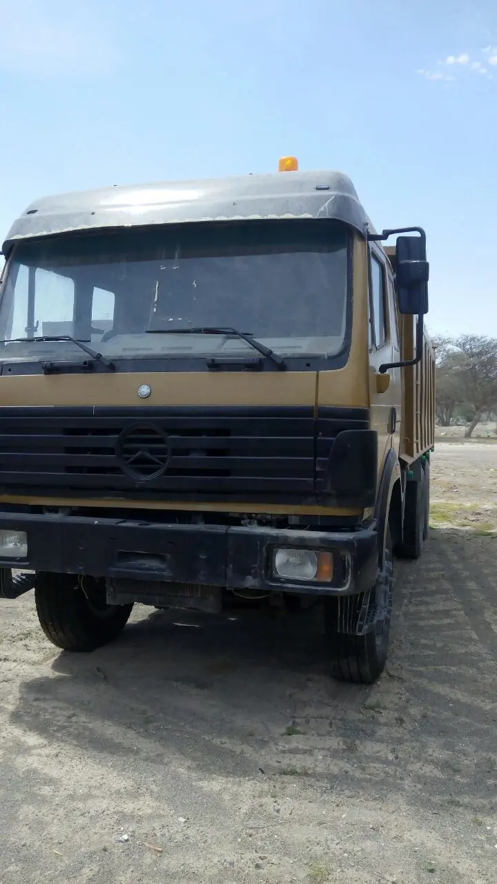 Tipper Truck Six Wheel 20 CBM Mercedes - 2