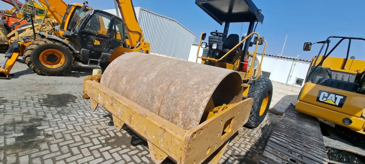Road Roller CAT CS533E 10 TON