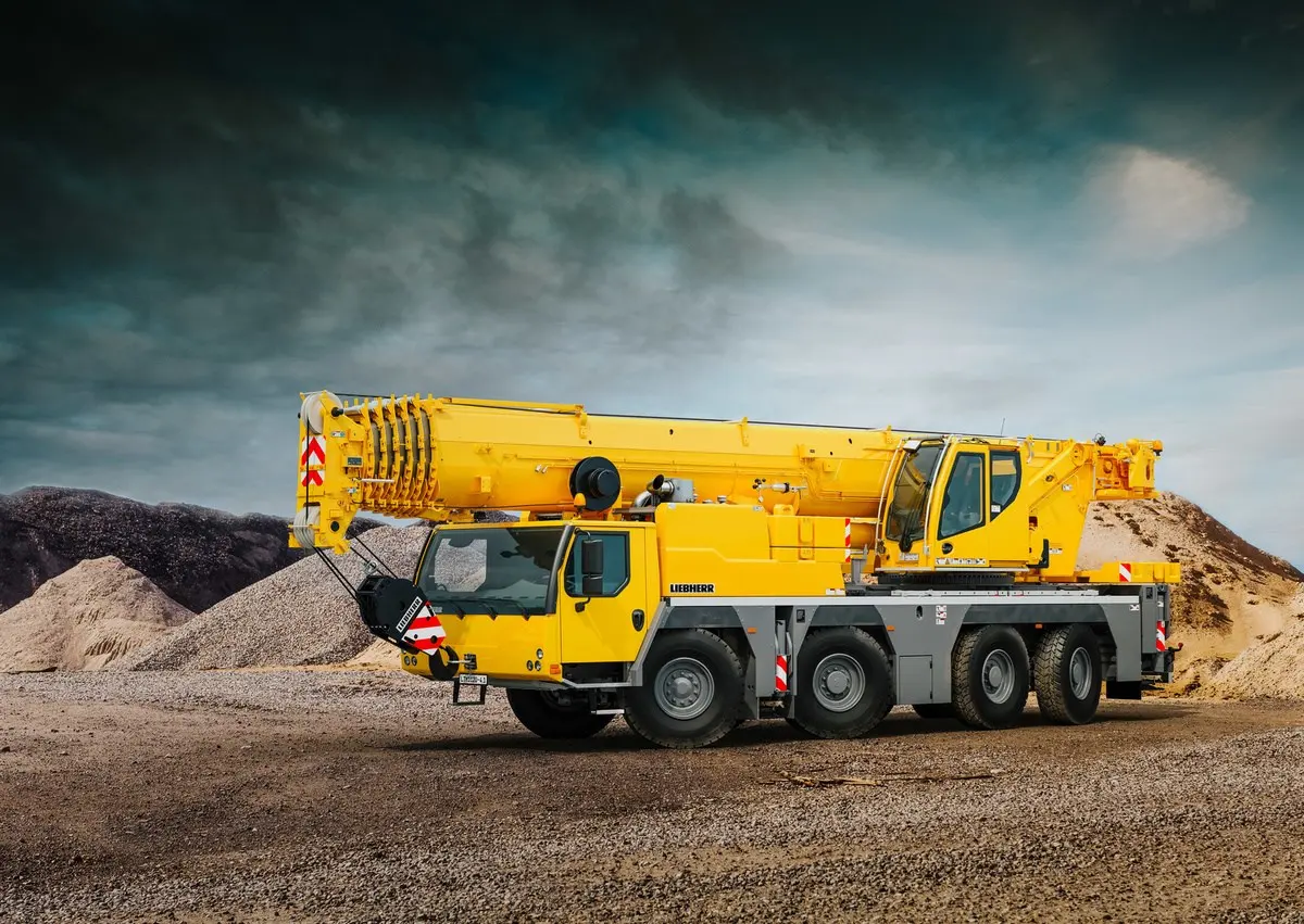 LIEBHERR LTM 1120-4.1 120 Ton Mobile Crane