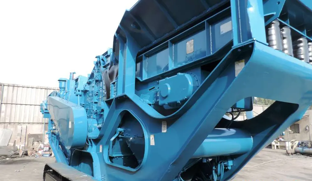 Mobile impact crusher terex Pegson