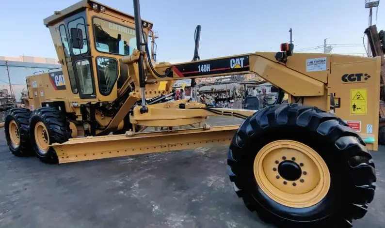 CAT 140H Motor Grader Year 2007 - 8