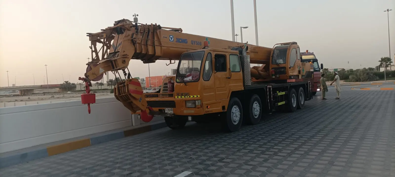 Mobile Crane 50 Ton XCMG - 2