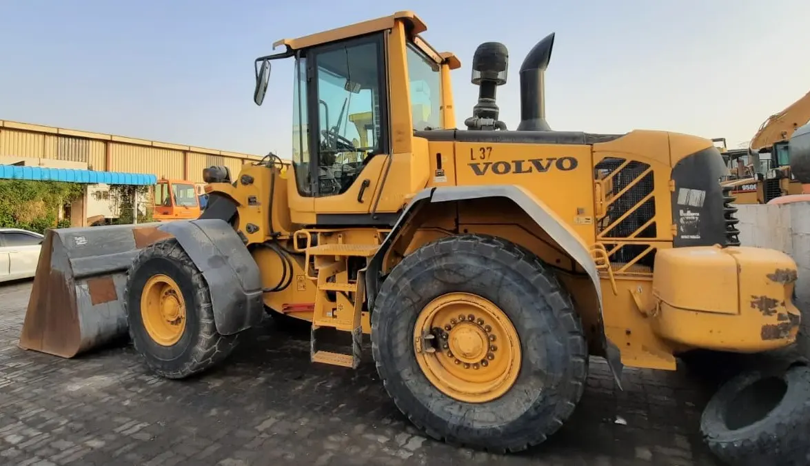 Loader Volvo D6E
