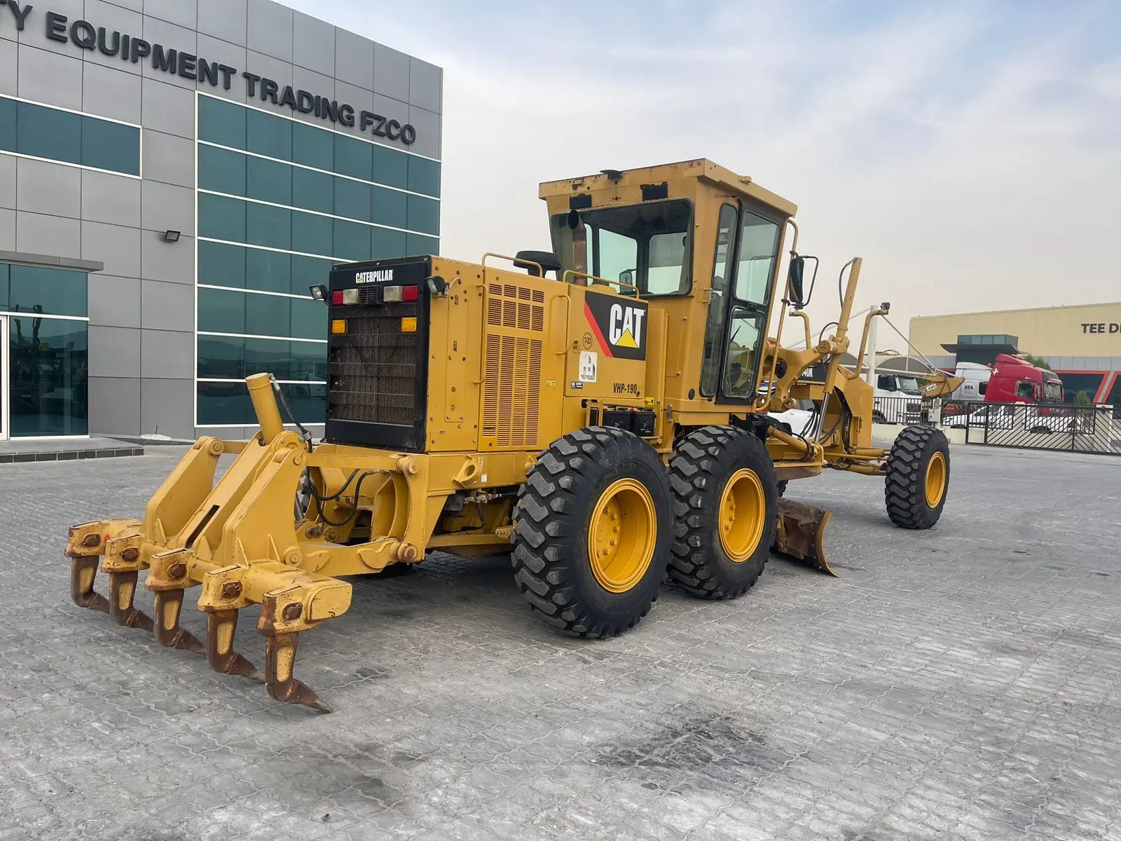 CATERPILLAR 140K MOTOR GRADER - 6