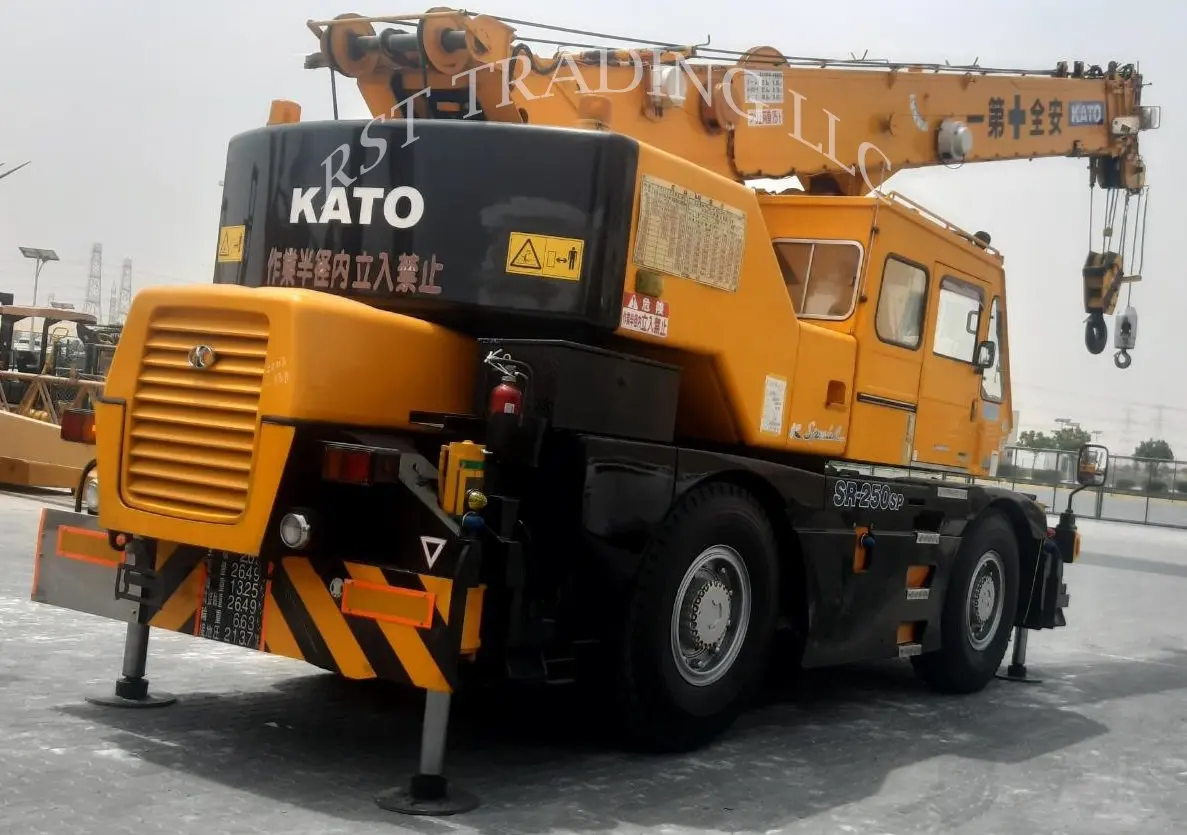 Used Rough Terrain KATO Crane Model : KR25H-V2 - 2