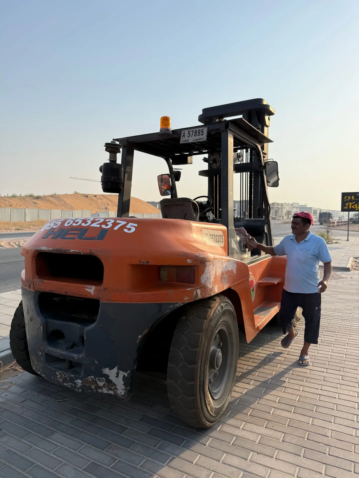 10 TON FORKLIFT FOR RENT ALL OVER UAE - 3