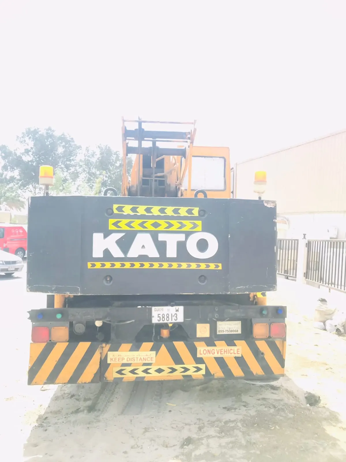 KATO 25 ton crane available on rent - 2