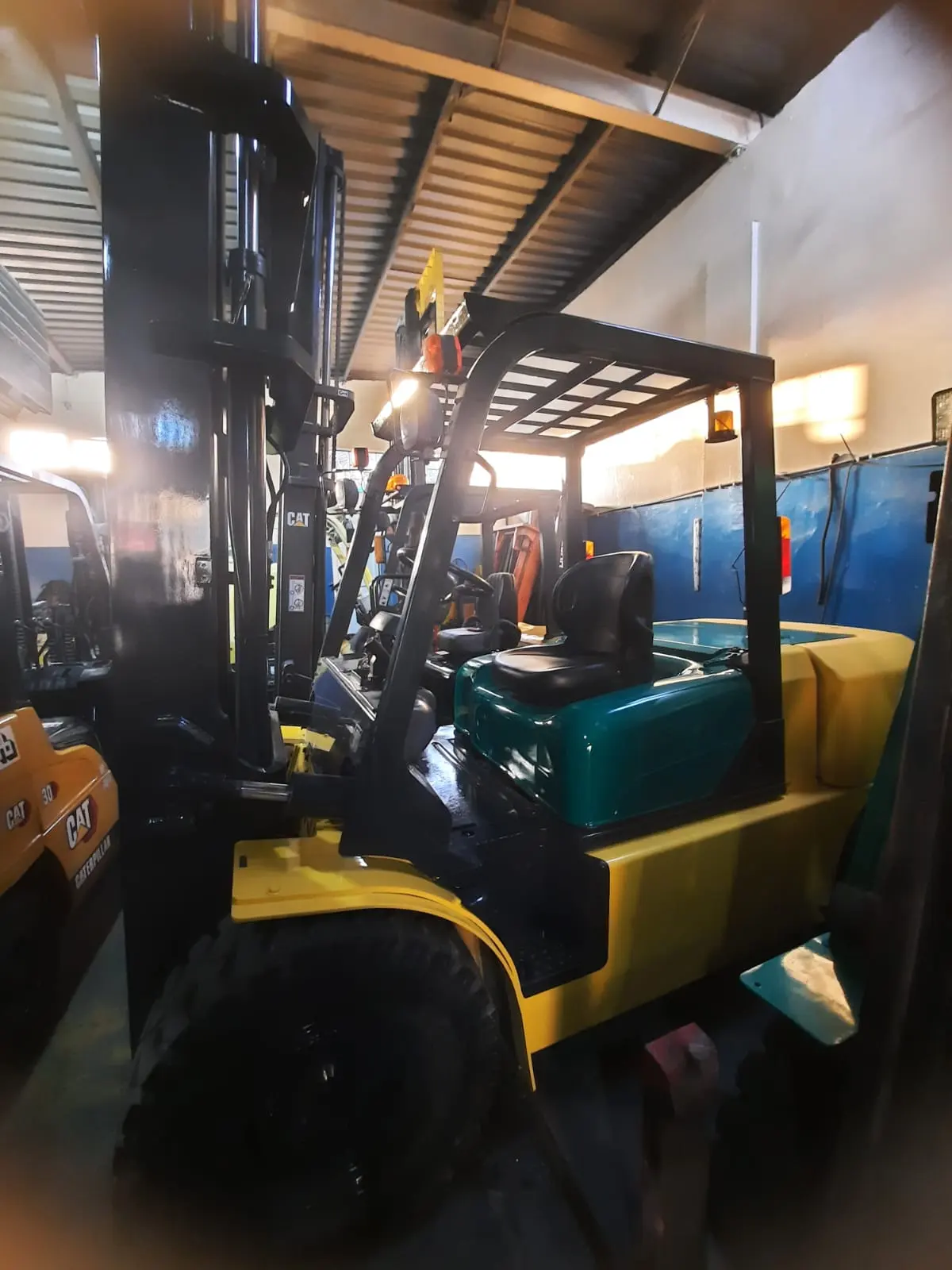 Komatsu Forklift 5 Ton 2008 - 4