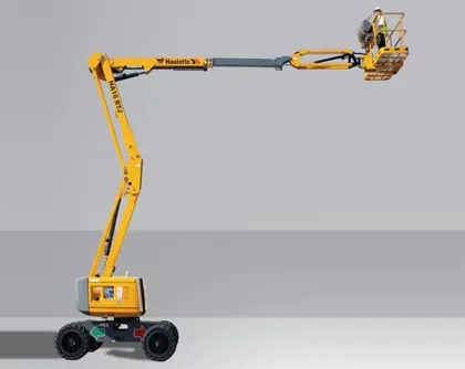 ARTICULATED BOOM LIFT (DIESEL) AVAILABLE ON RENT