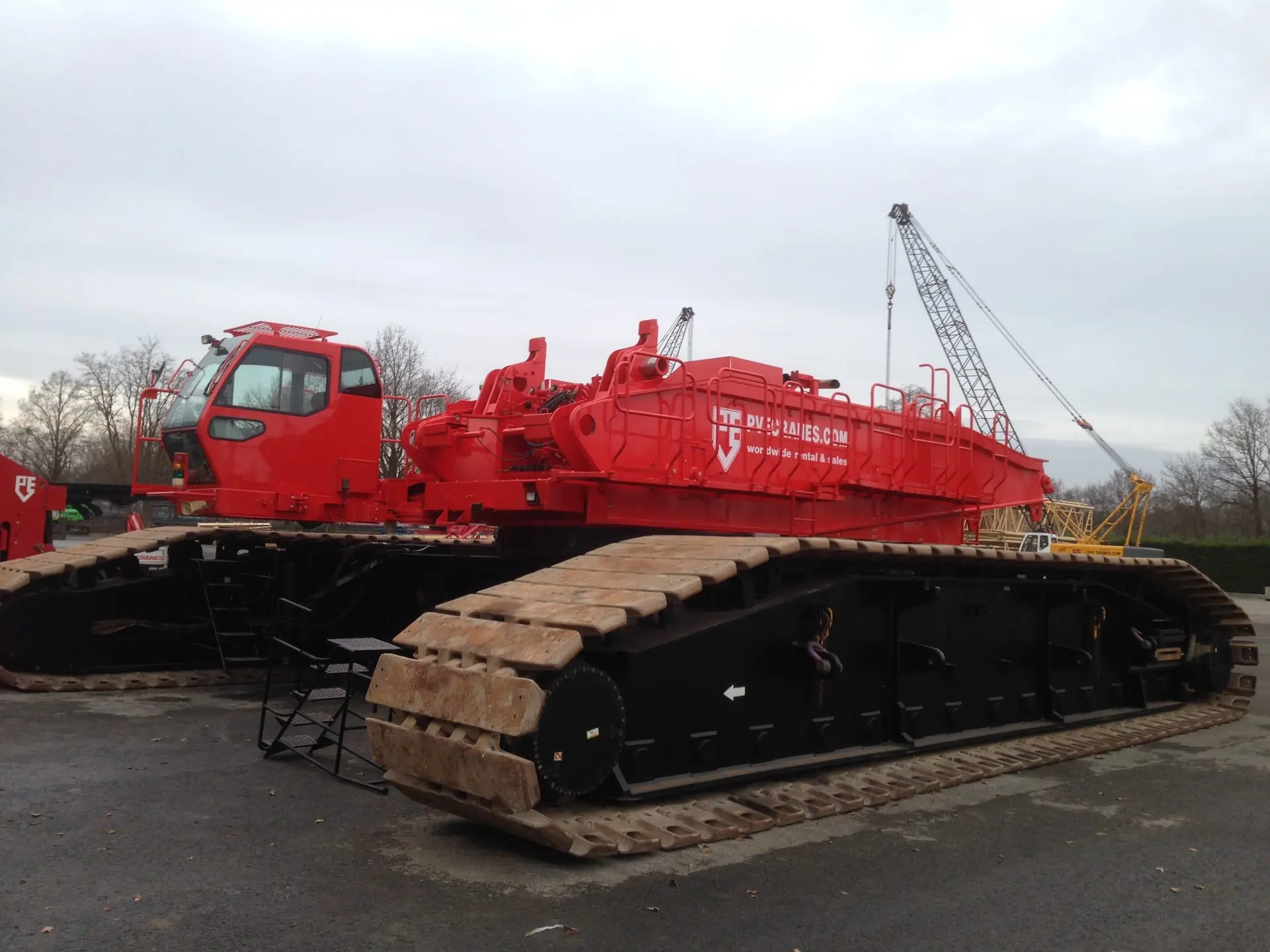Kobelco SL 6000 (550 TON) CRAWLER CRANE RENTAL - 3