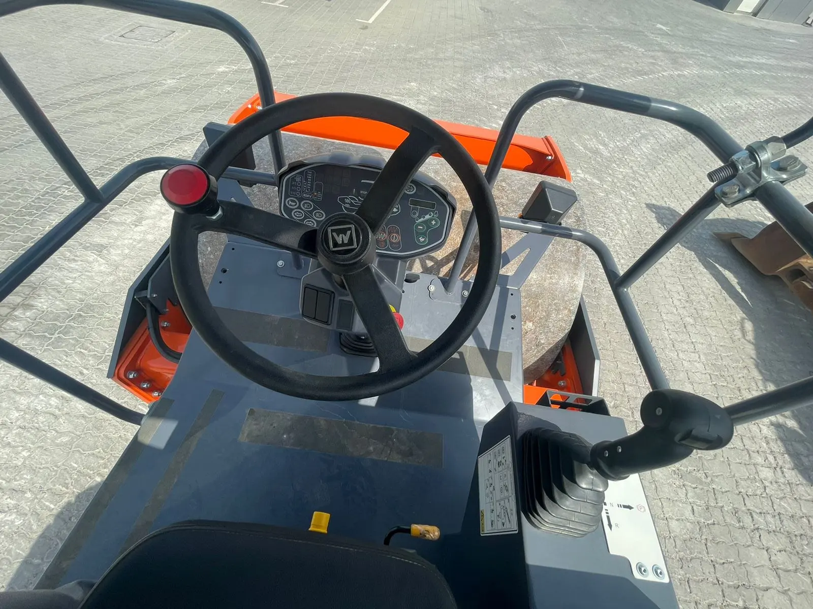 HAMM HC1191 - 11TONS SINGLE DRUM ROLLER