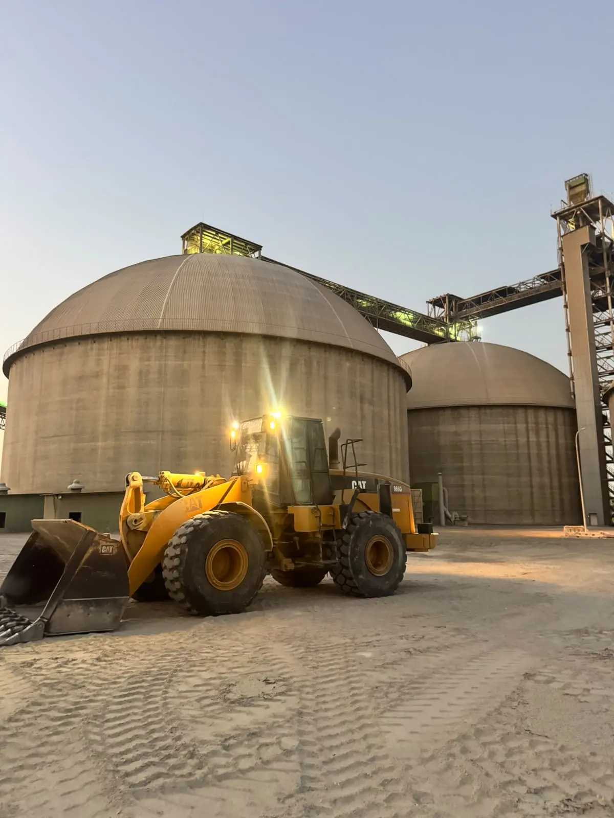 Cat 966G - 5