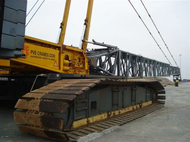 Liebherr LR1550 (550 TON) CRAWLER CRANE RENT - 3