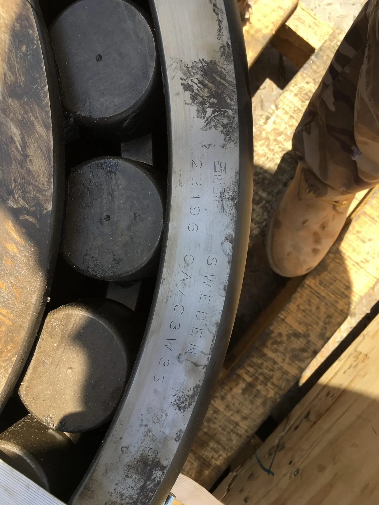 Jaw crusher bearing for metso c160