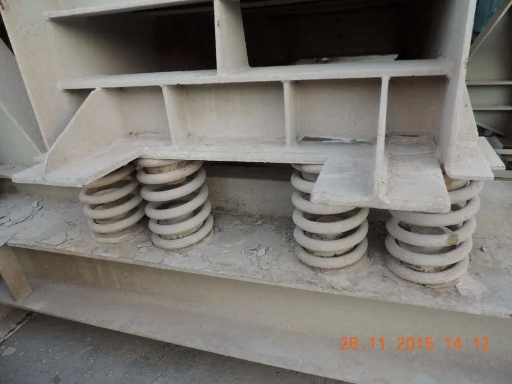Co-mec avg902 vibrating feeder