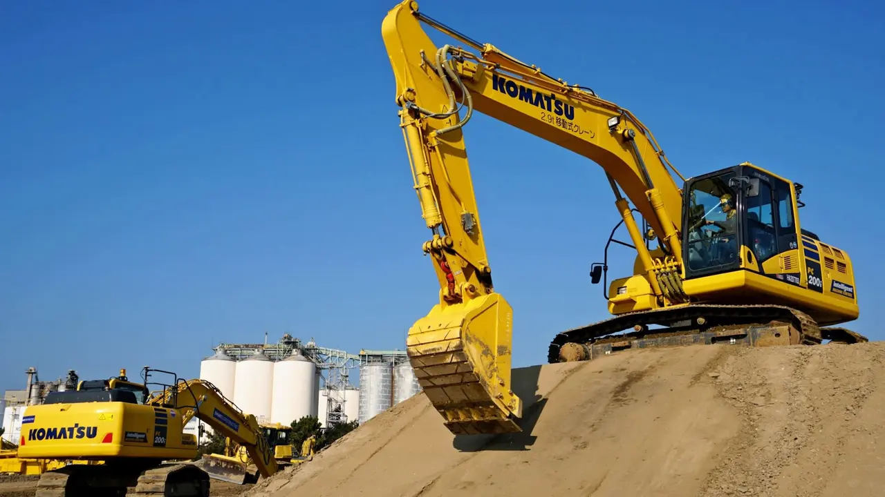 KOMATSU EXCAVATOR Different Capacity