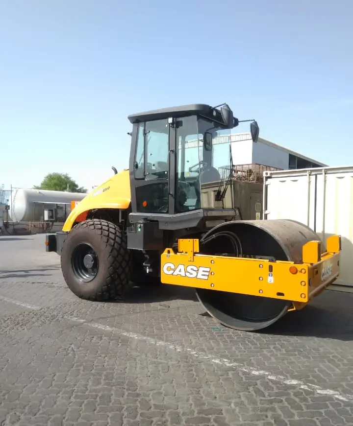 10 TON ROLLER AVAILABLE ON RENT - 3
