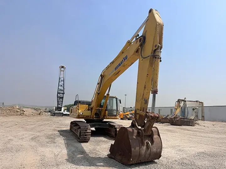 EXCAVATOR 45 TONS  - 3