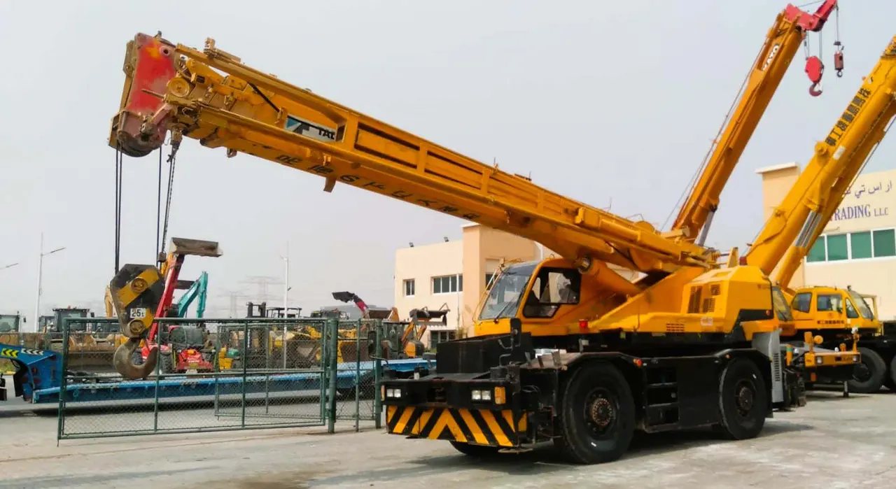 TADANO TR250M-6