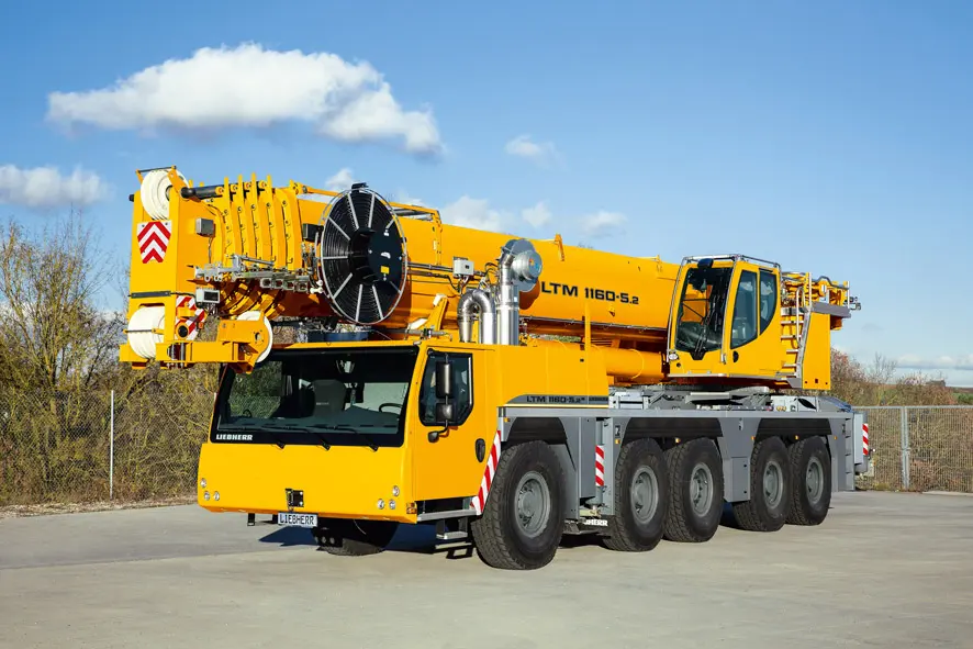 LIEBHERR LTM 1160-5.2 160 Ton Mobile Crane