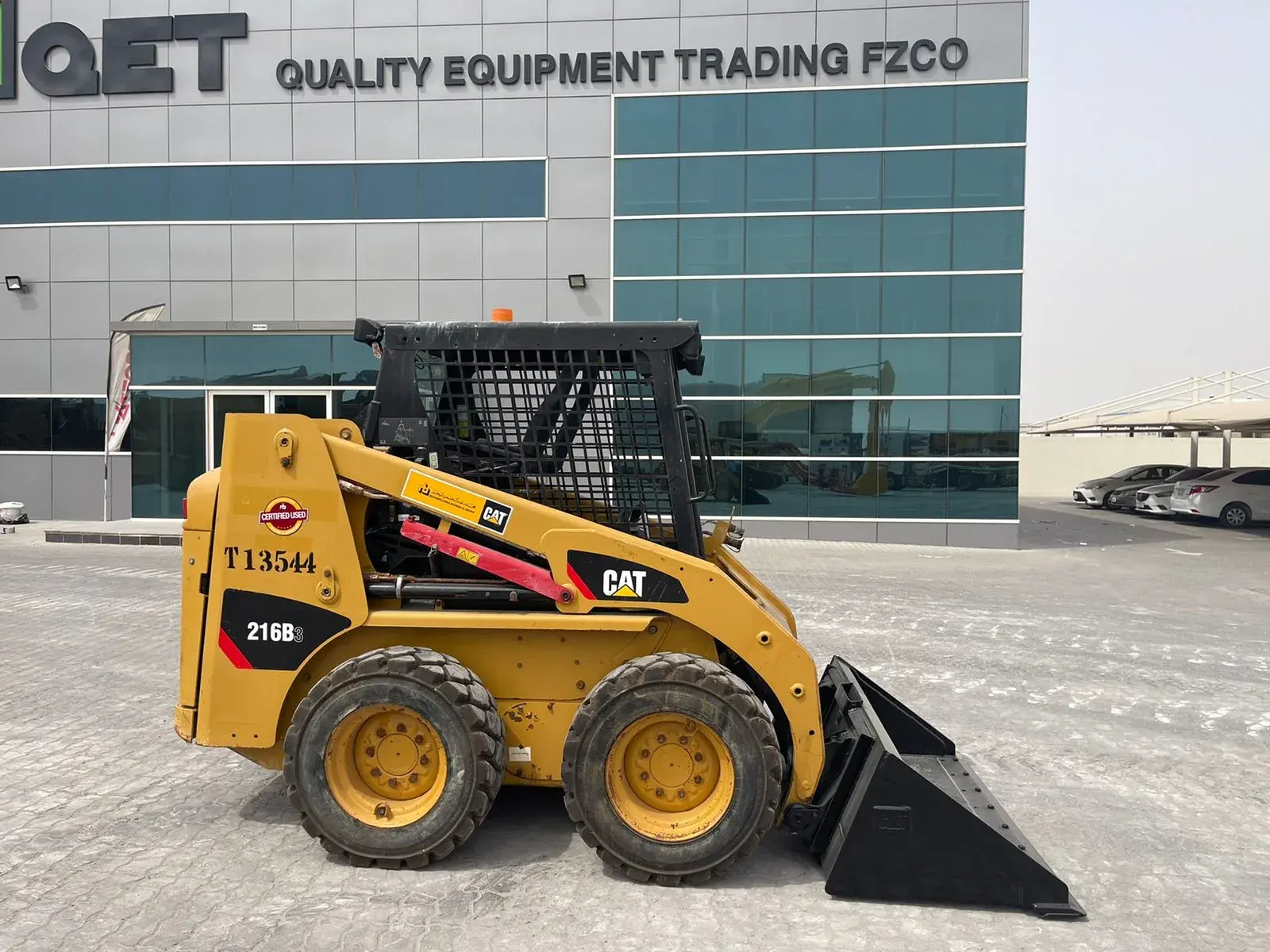 CATERPILLAR 216B3 SKID STEER LOADER - 2