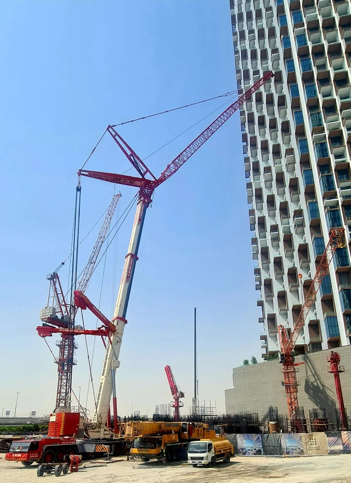 350 ton to 600 ton crane available on rental - 4