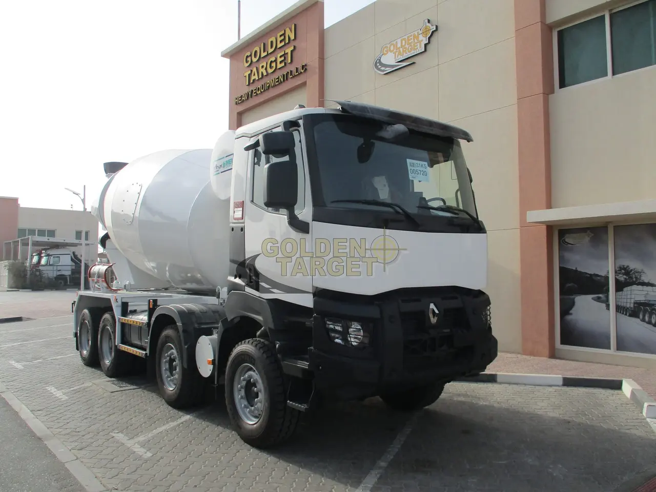 NEW RENAULT K420 8×4 Mixer Truck 2022