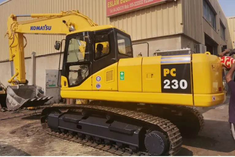 Chain Excavator KOMATSU PC230 23 ton