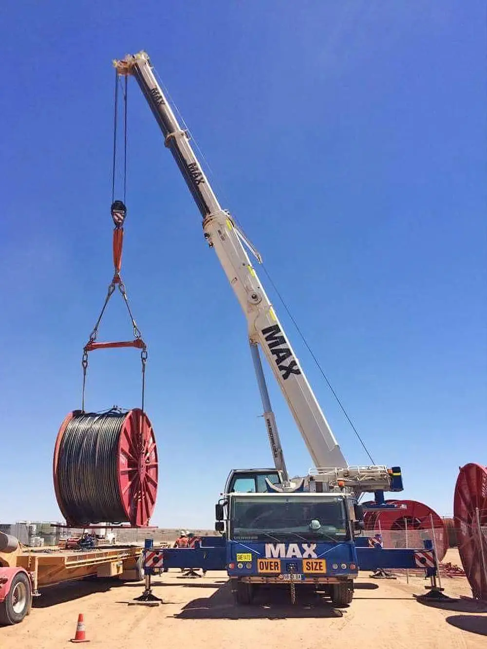 400 TON CRANE ON RENTAL