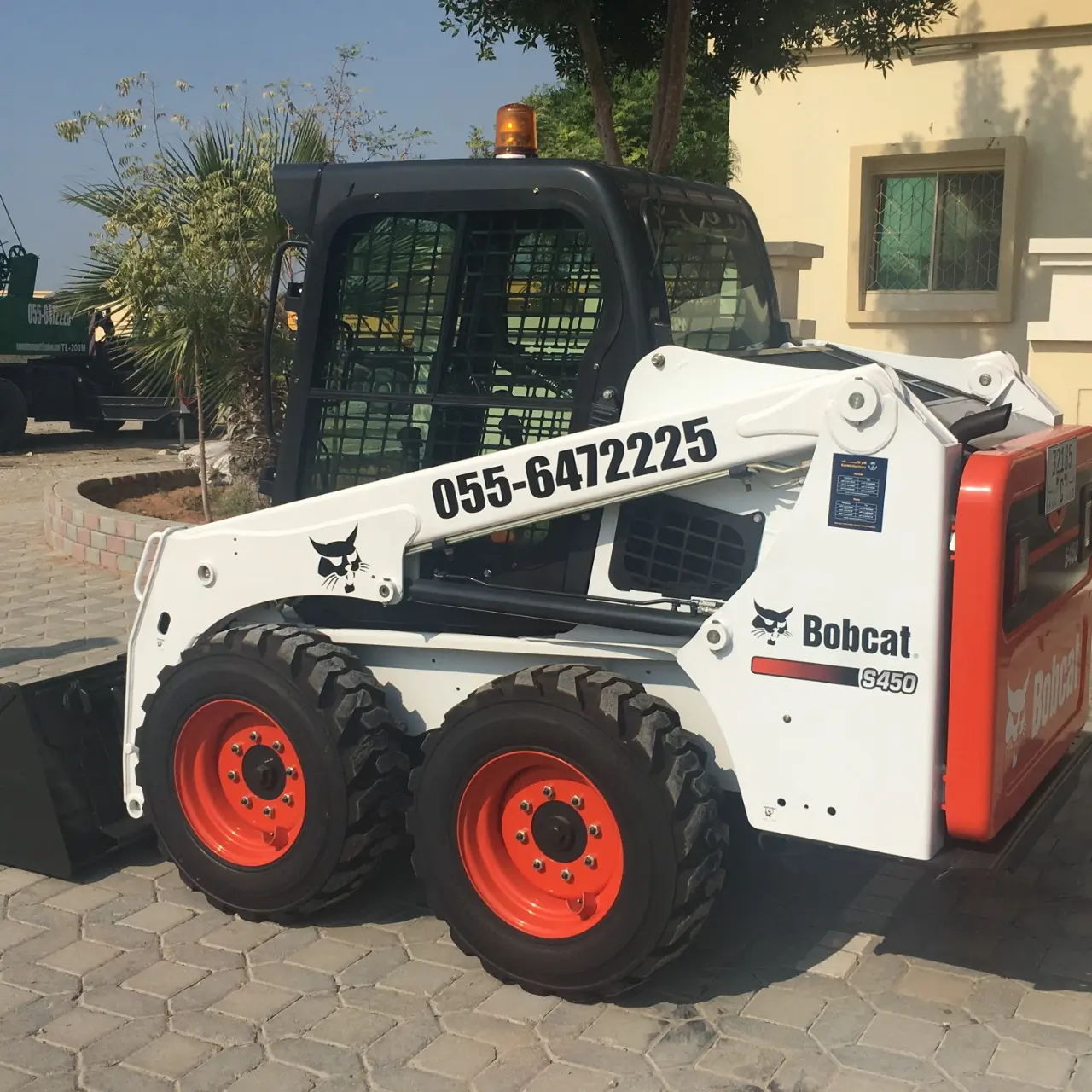 BOBCAT (S450) AVAILABLE ON HIRE - 2