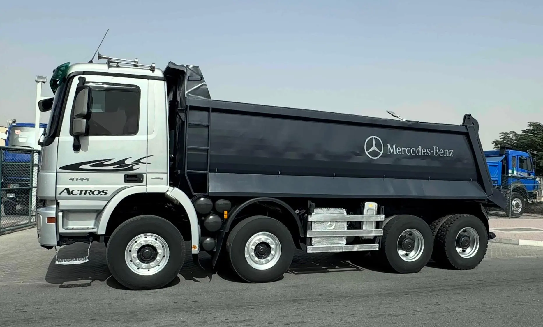 Mercedes Actros 4144 Dumper Truck  - 5