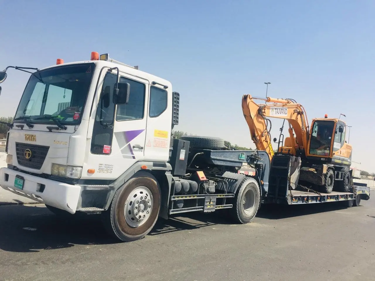 LOW BED TRAILER ON HIRE