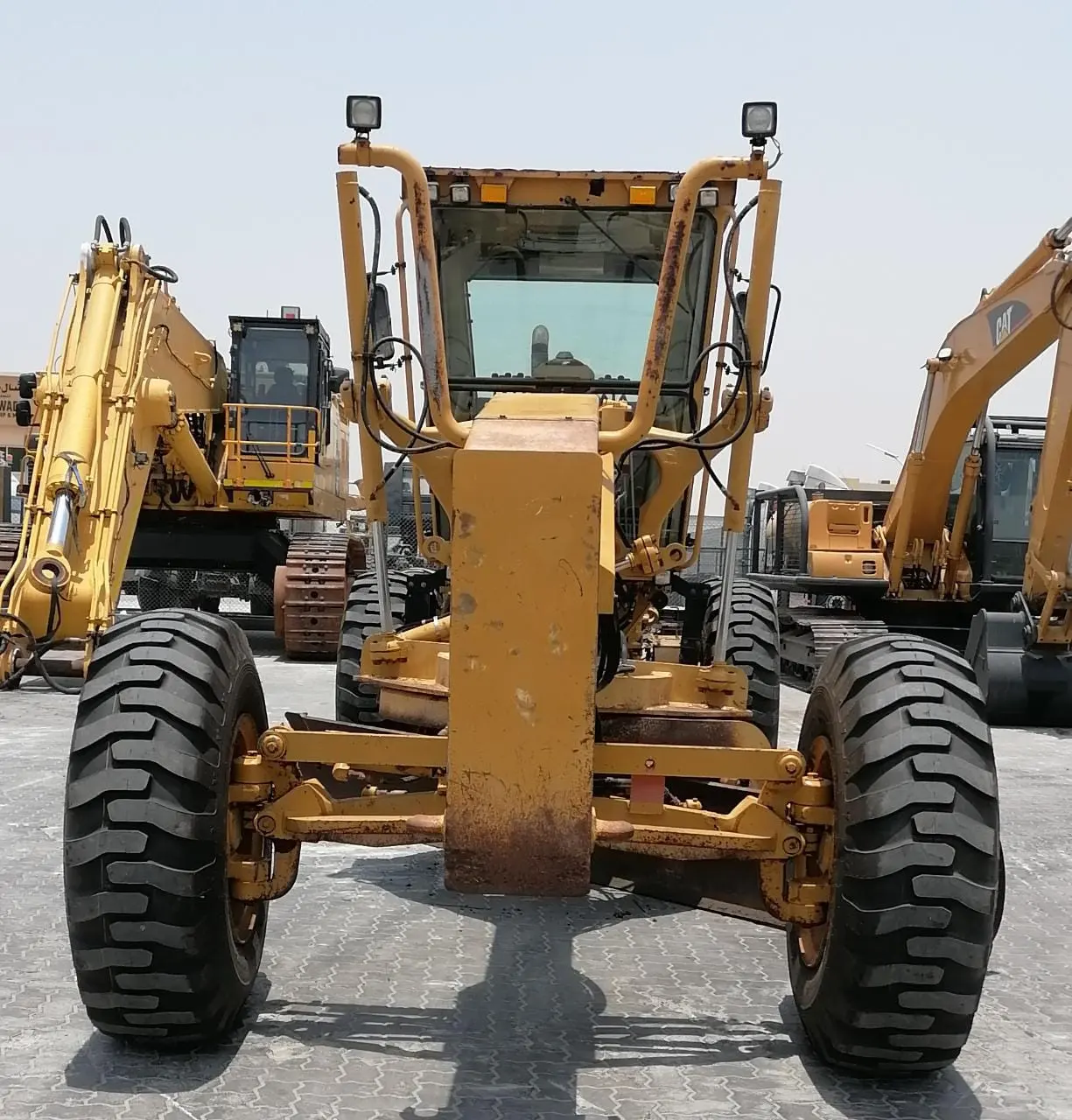 USED CATERPILLAR 140K MOTOR GRADER