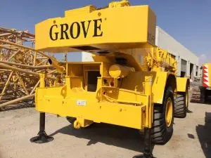 Grove Rough Terrain (35 TON) Available on rent - 2