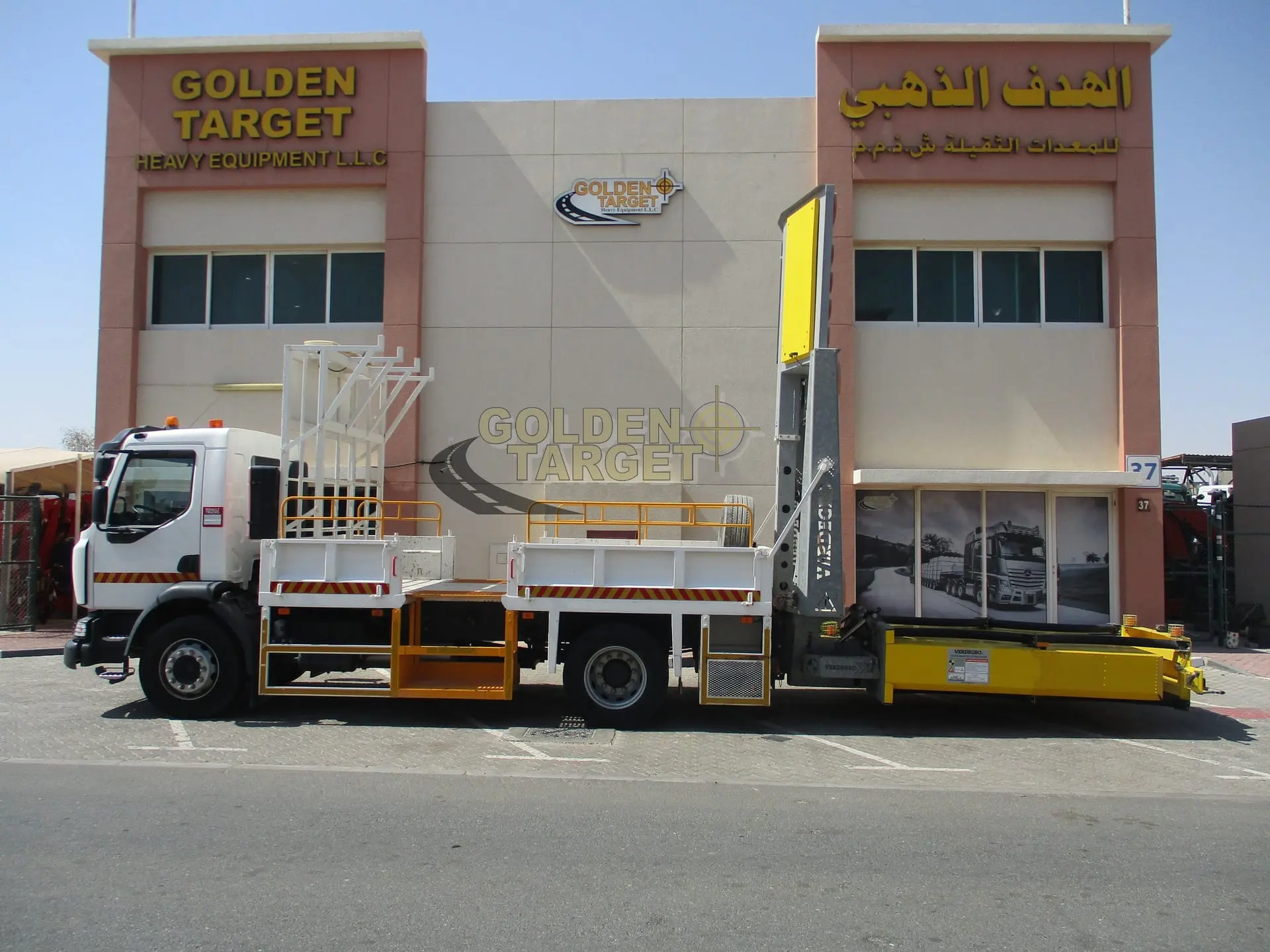 RENAULT 280 4×2 SAFETY TRUCK 2021 - 6