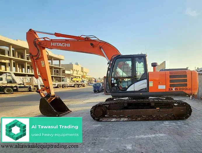 2019 HITACHI ZX200LC-5G - 5
