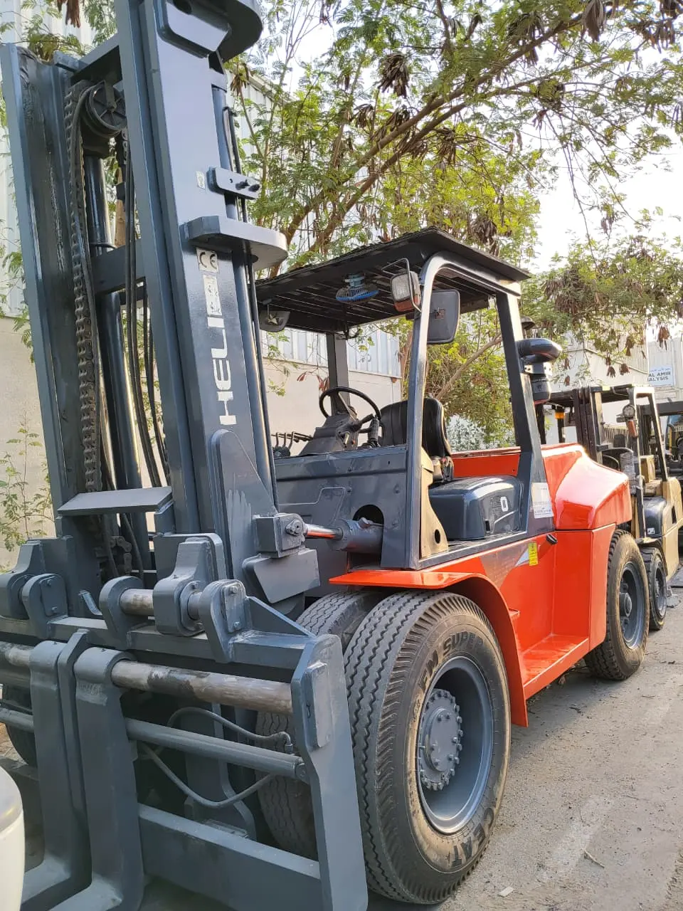 10 Ton Forklift (without Operator) - 6