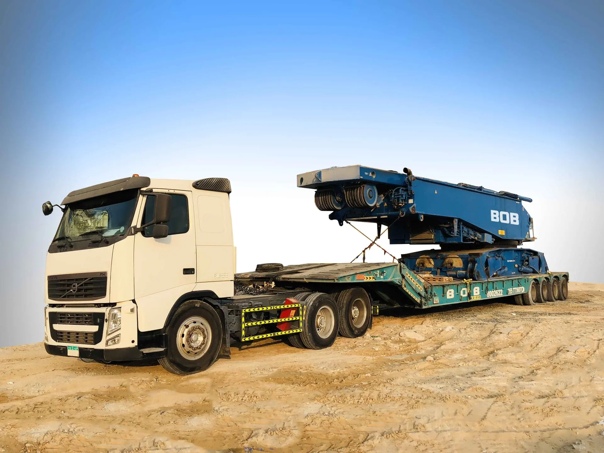 LOW BED TRAILER AVAILABLE ON RENTAL