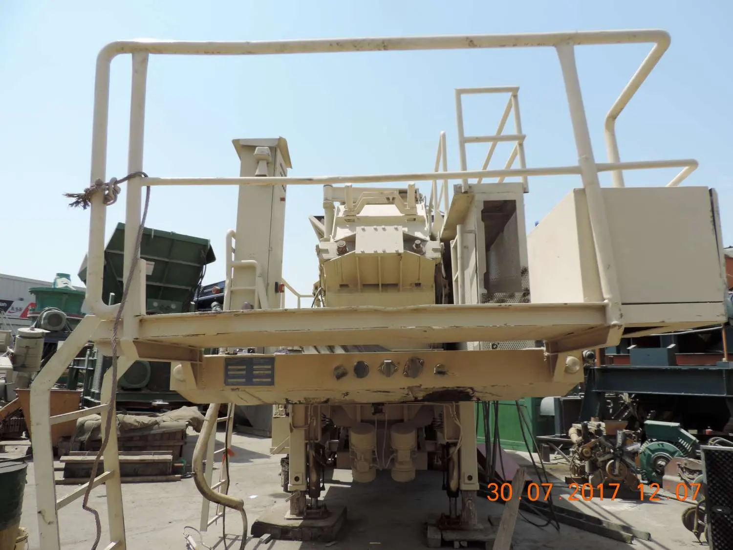 Mobile impact crusher on tyre bohringer - 2