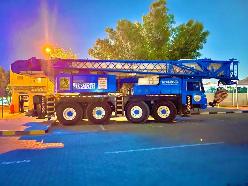 200 ton Mobile Crane Liebherr