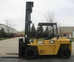 Forklift 3 Ton to 7 Ton available on rental