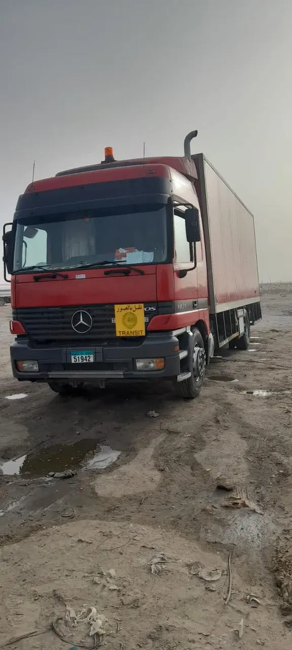 Mercedes Actros 1831 model 2001 - 5