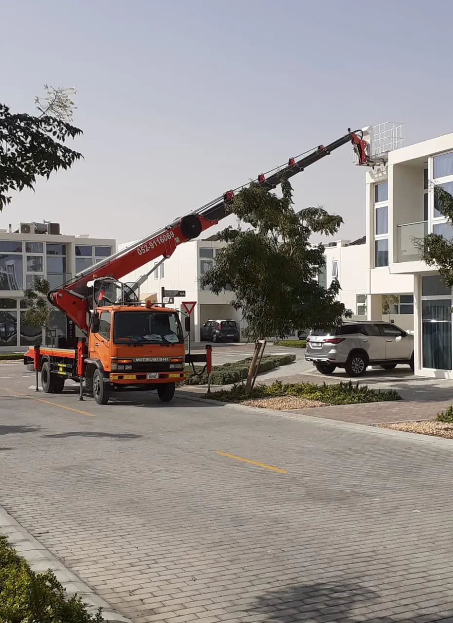 20 METER MANLIFT AVAILABLE ON RENT - 2