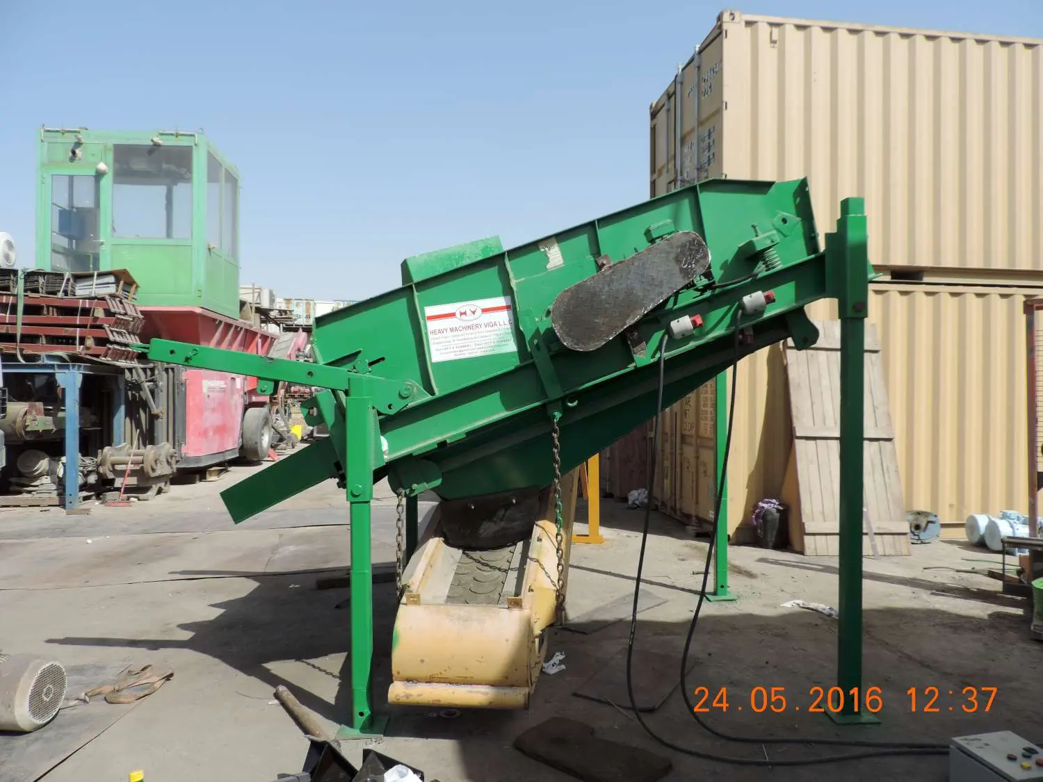 Powerscreen 2 deck vibrating - 4